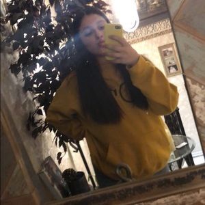 Meet your Posher, Layla